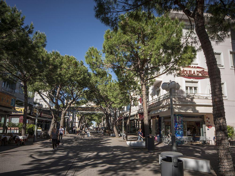 Hotel Aquila D'Oro Riccione Esterno foto